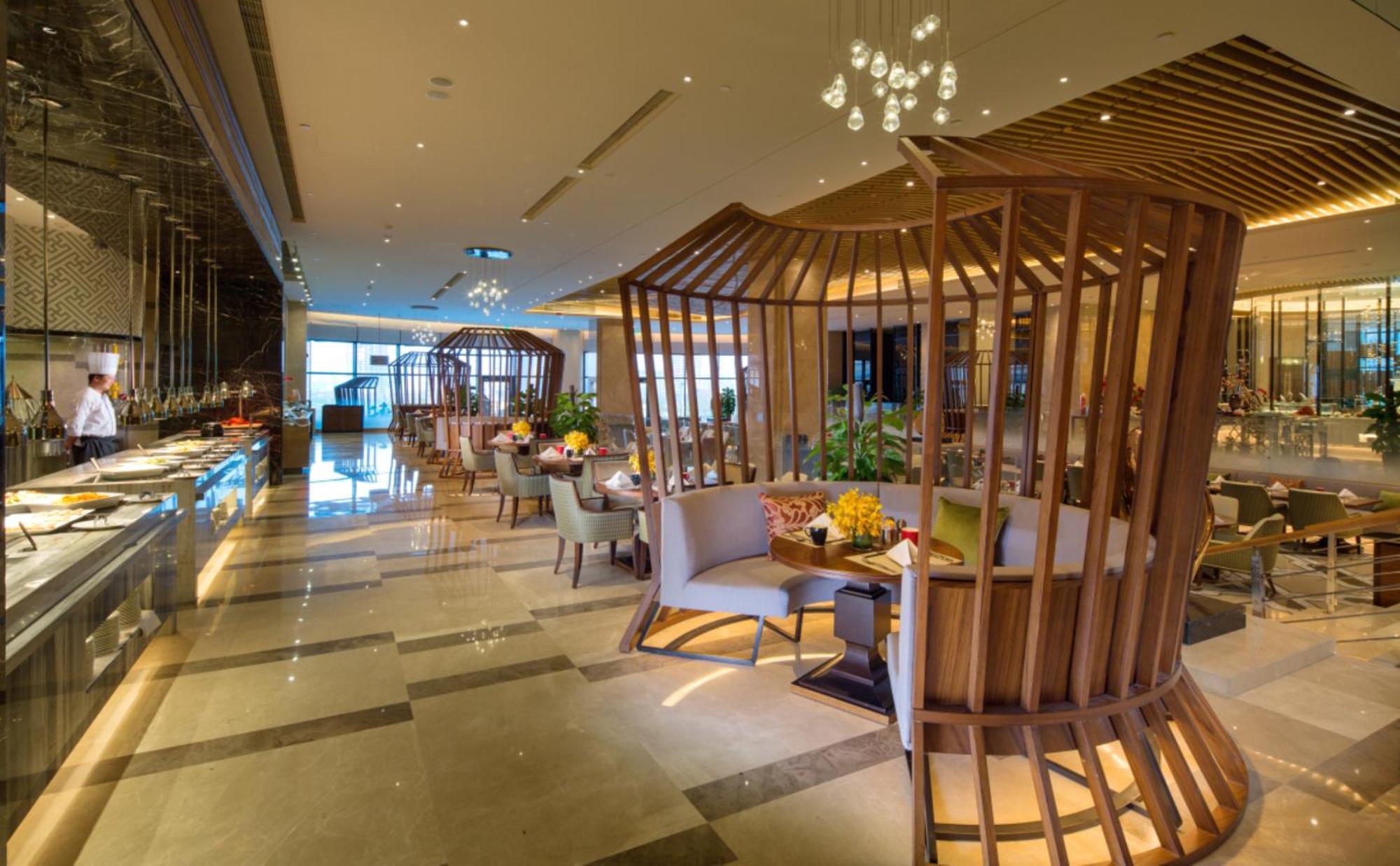 Hilton Урумчи Экстерьер фото