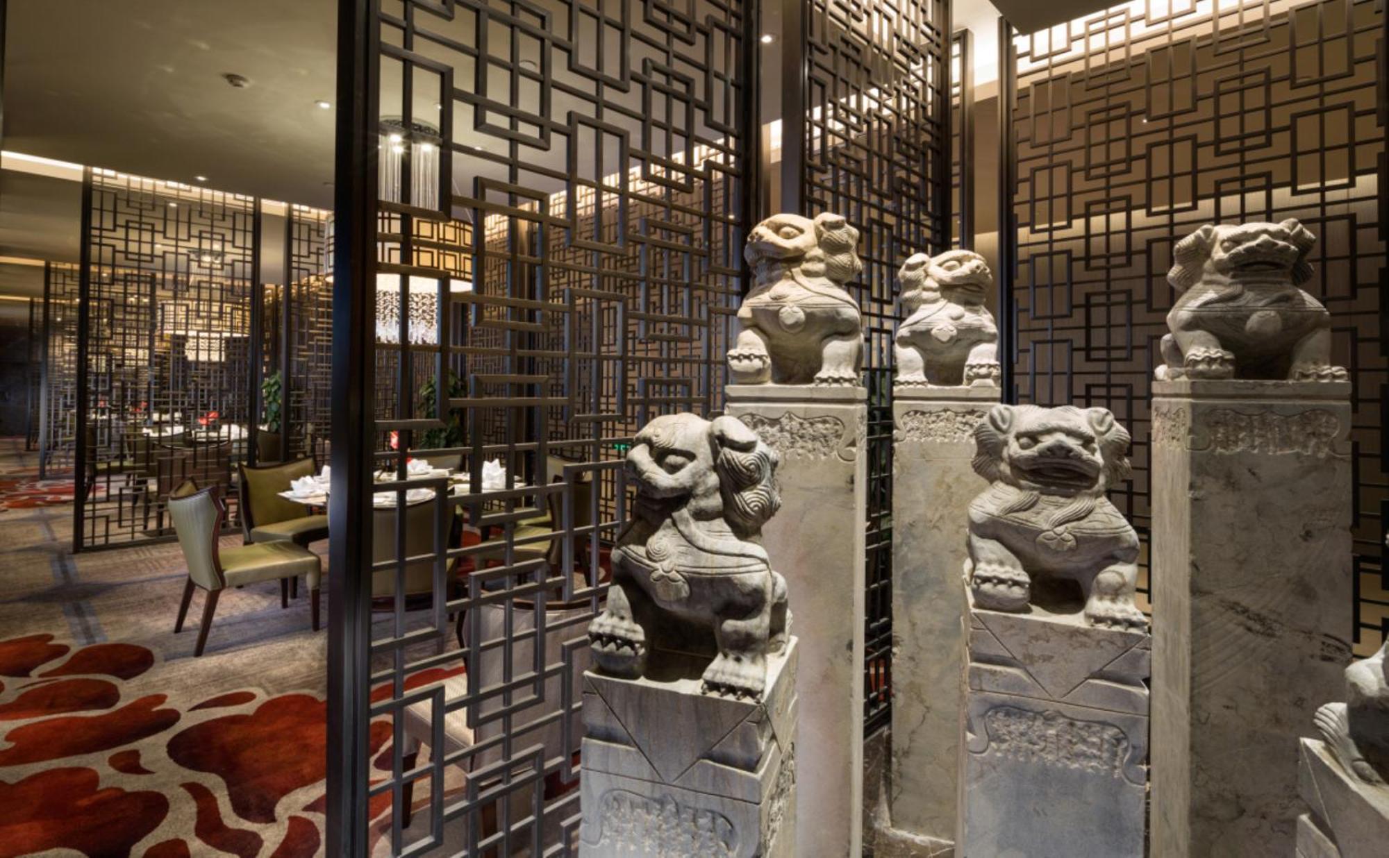 Hilton Урумчи Экстерьер фото